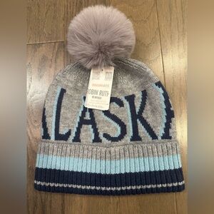 NWT Alaska Pom Beanie by Robin Ruth Cozy Gray Knit Hat ideal for Cruise Travel